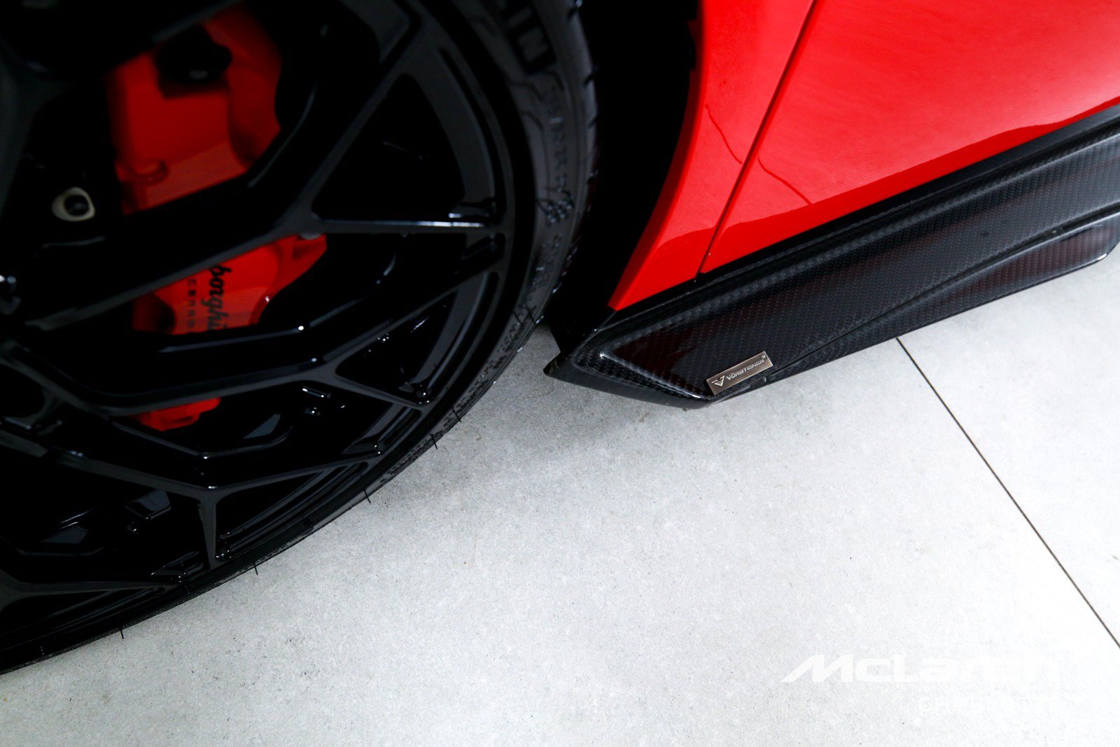Used 2020 Lamborghini Huracan EVO AWD/4WD image 36