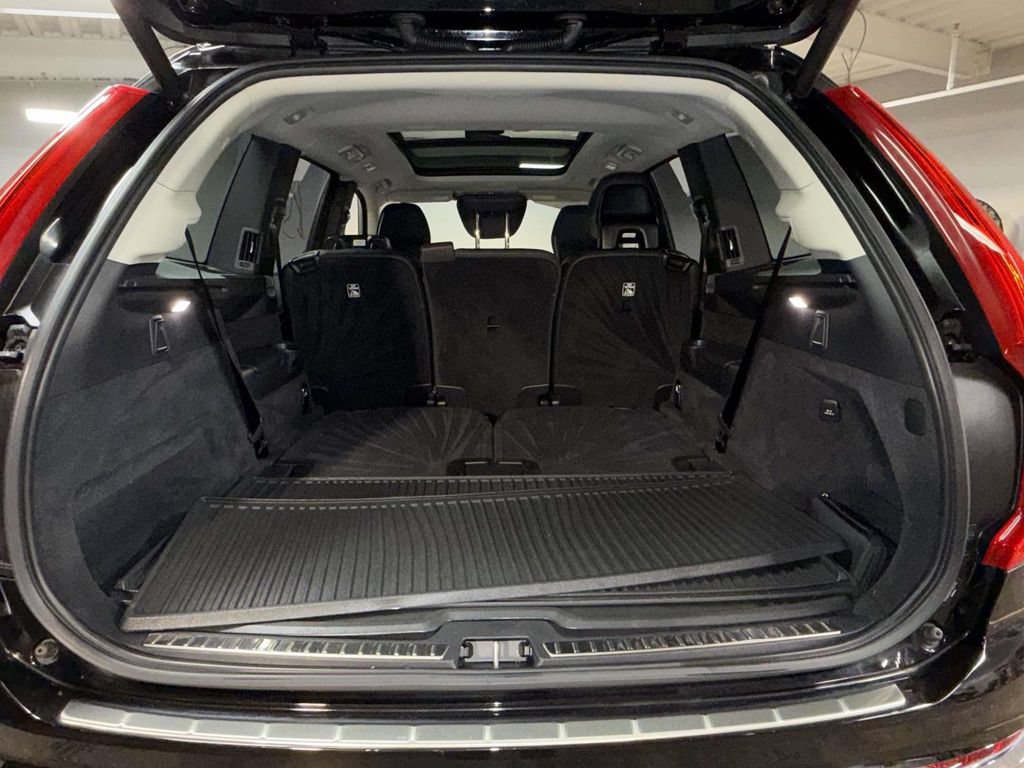 Used 2023 Volvo XC90 B6 Plus w/ Protection Package Premier AWD/4WD image 17
