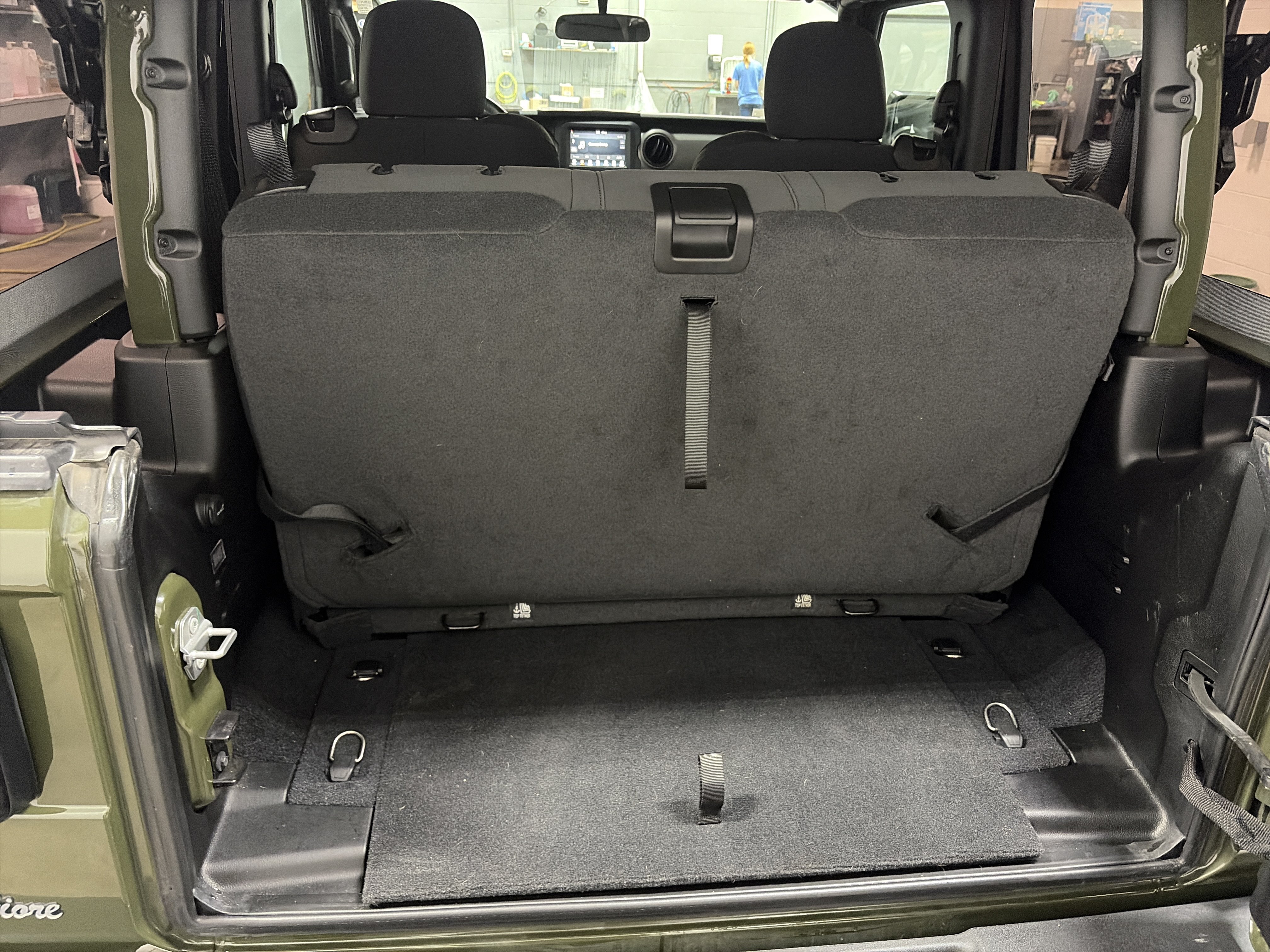 Used 2022 Jeep Wrangler Sport AWD/4WD image 28
