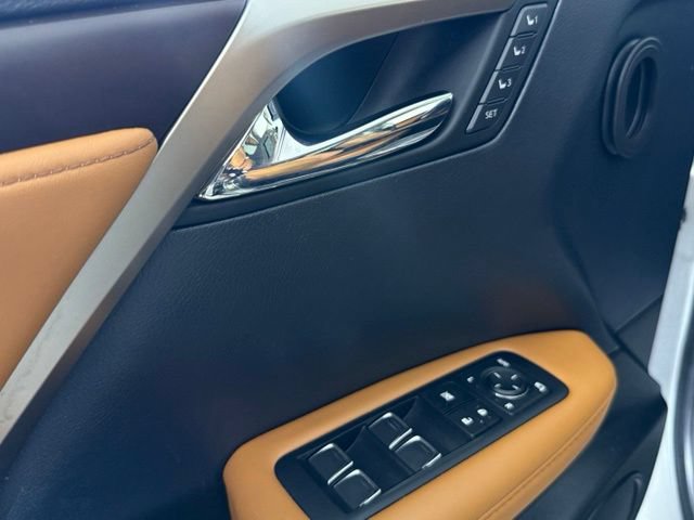Used 2022 Lexus RX 350 FWD w/ Premium Package image 16