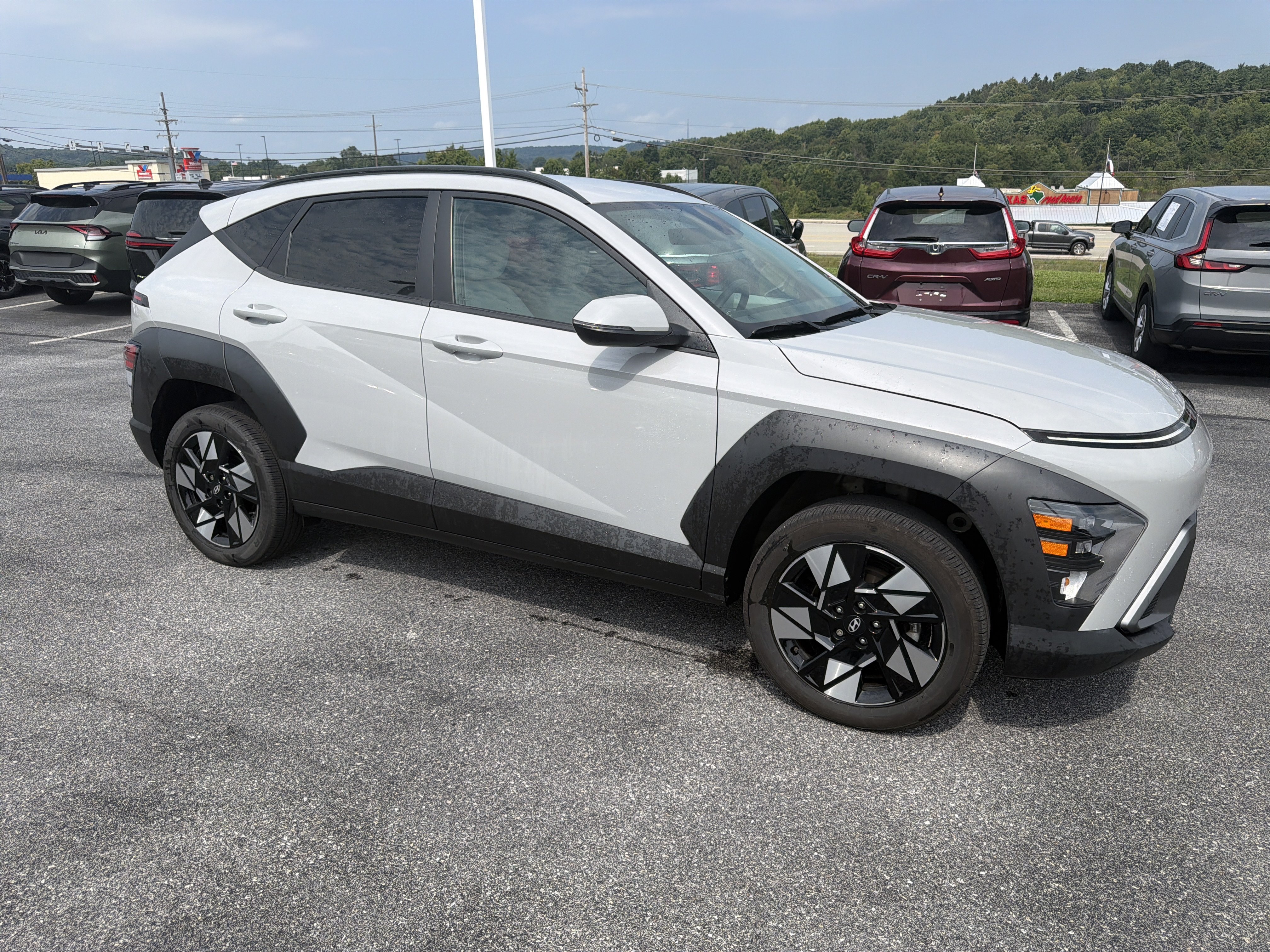Certified 2024 Hyundai Kona SEL w/ Convenience Package AWD/4WD image 2