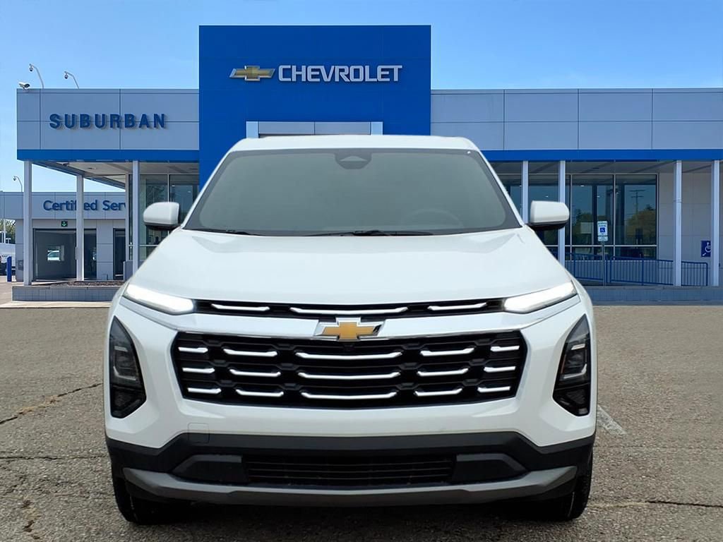 New 2026 Chevrolet Equinox LT w/ Convenience Package II image 2