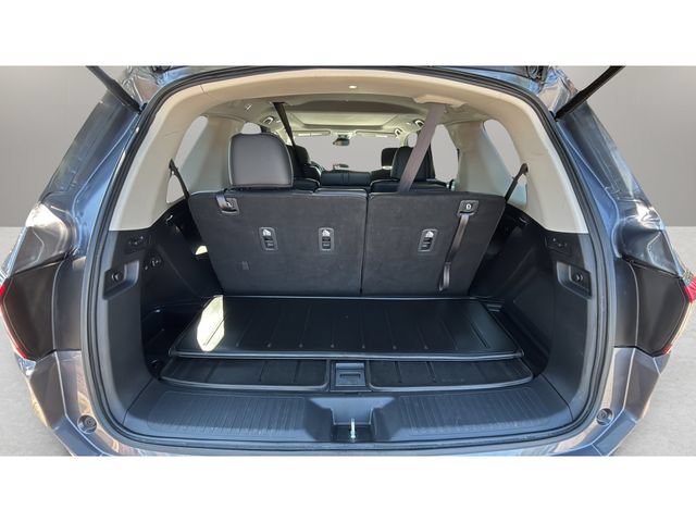 Used 2025 Honda Pilot Touring image 32