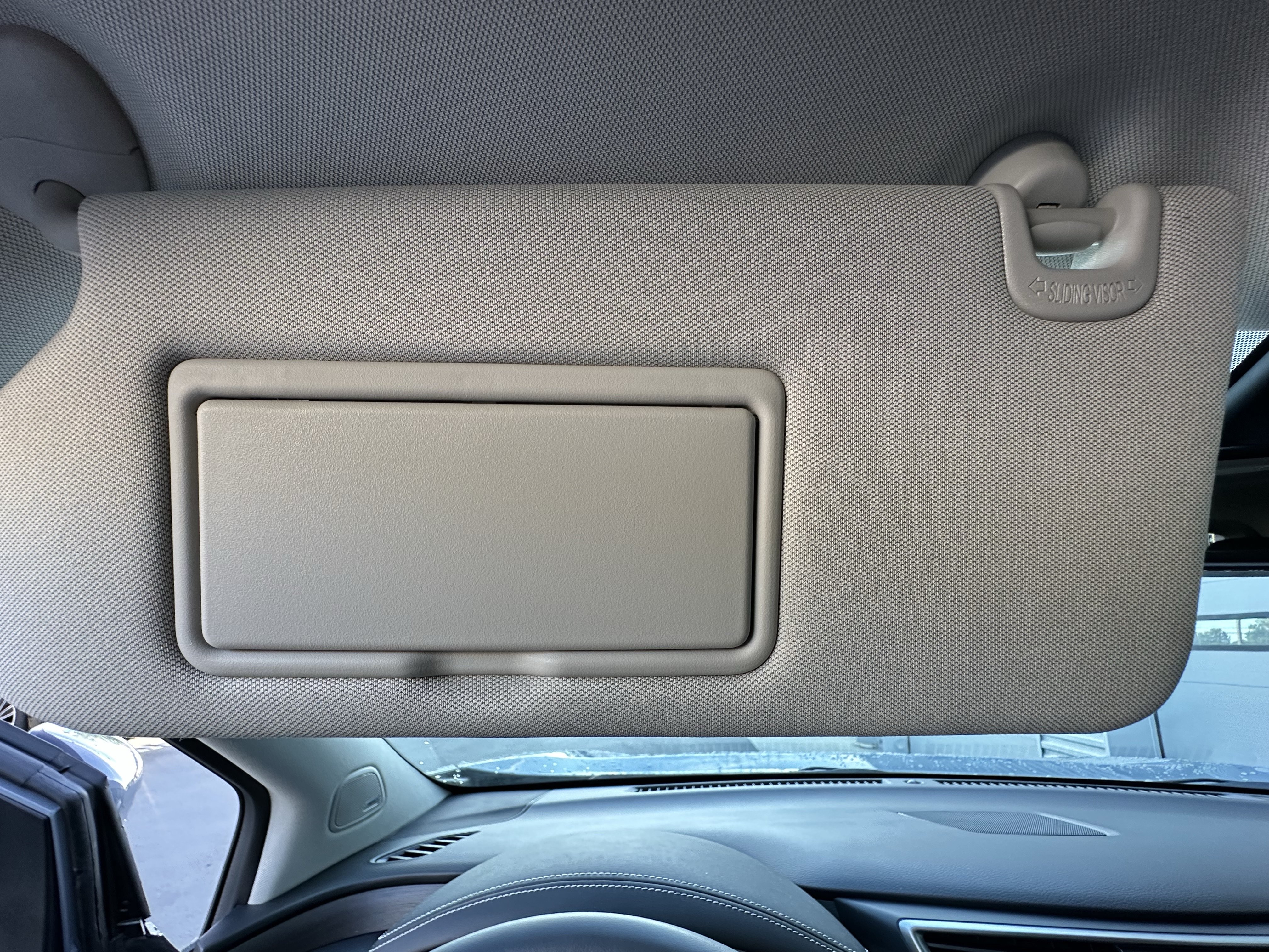 Used 2024 Nissan Murano Platinum w/ Cargo Package FWD image 23
