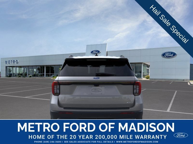 New 2026 Ford Explorer ST-Line w/ ST-Line Street Pack AWD/4WD image 6