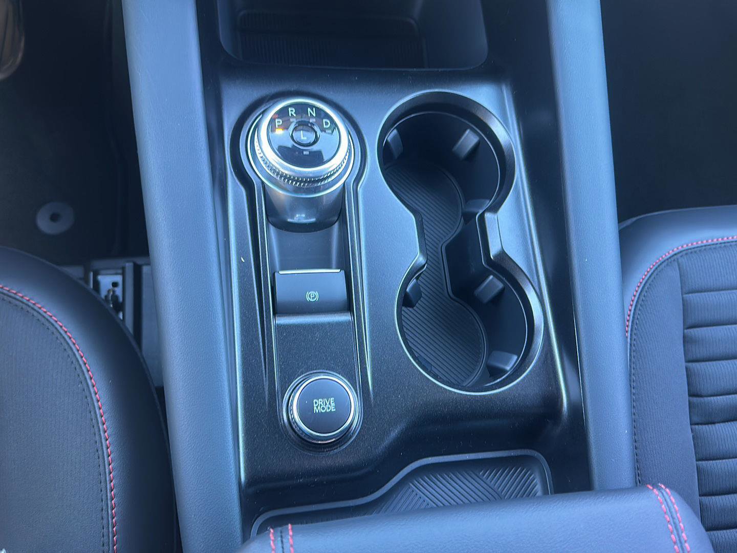 New 2026 Ford Explorer ST-Line image 21