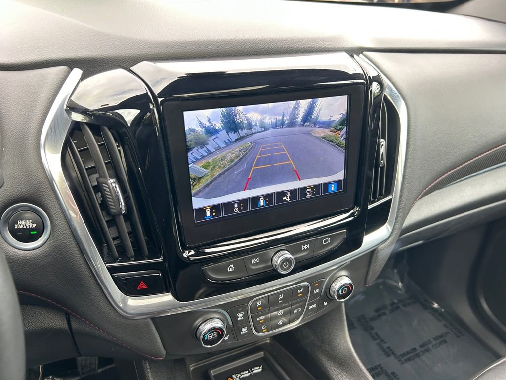 Used 2023 Chevrolet Traverse RS image 20