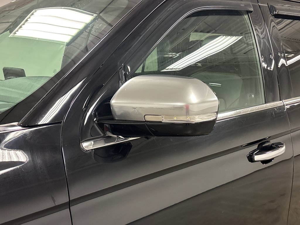 Used 2023 Ford Expedition Max Platinum RWD image 11