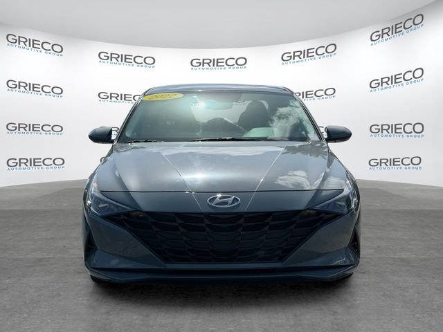 Used 2022 Hyundai Elantra SEL FWD image 2