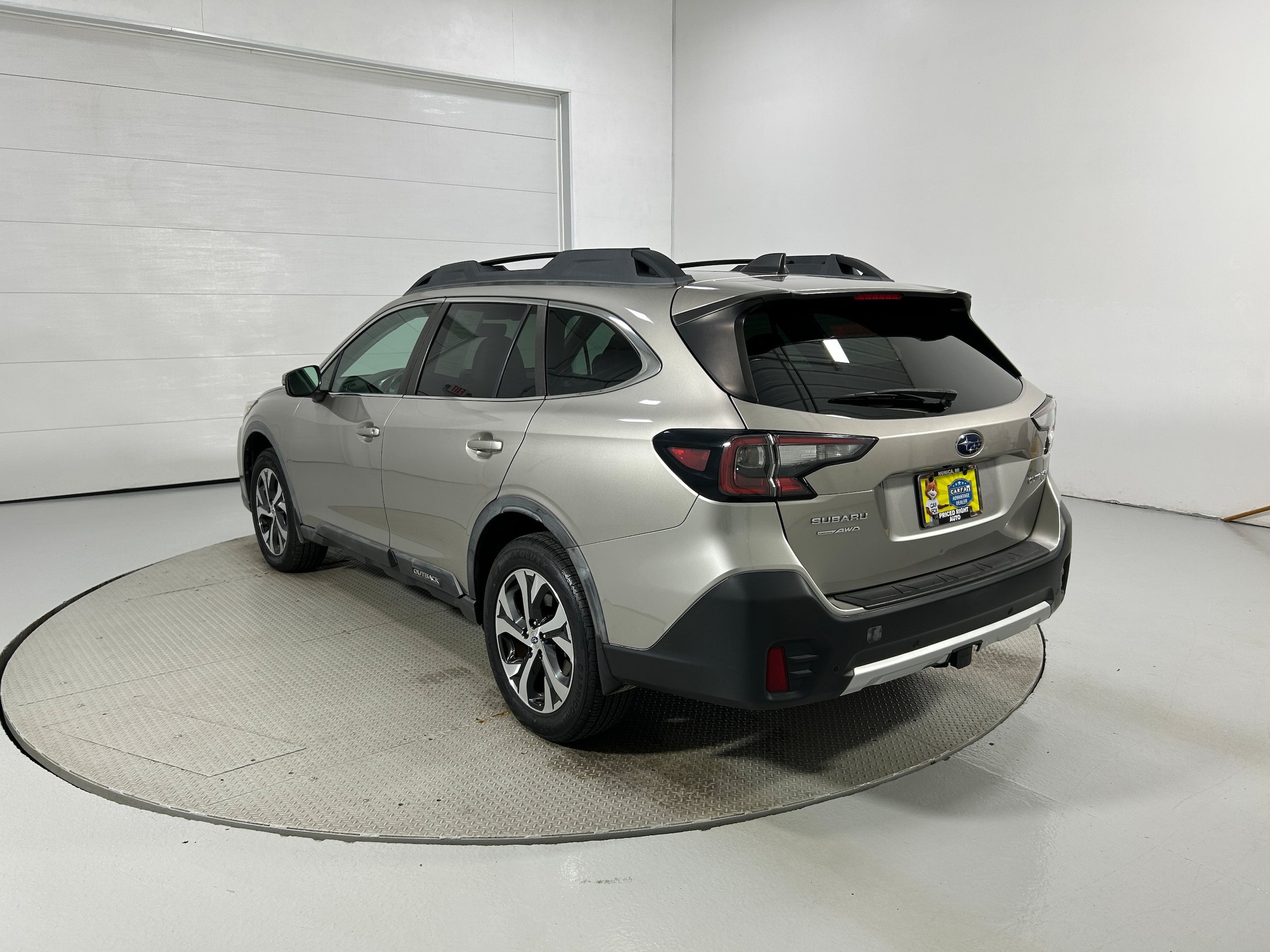 Used 2020 Subaru Outback Limited w/ Popular Package #2 AWD/4WD image 22
