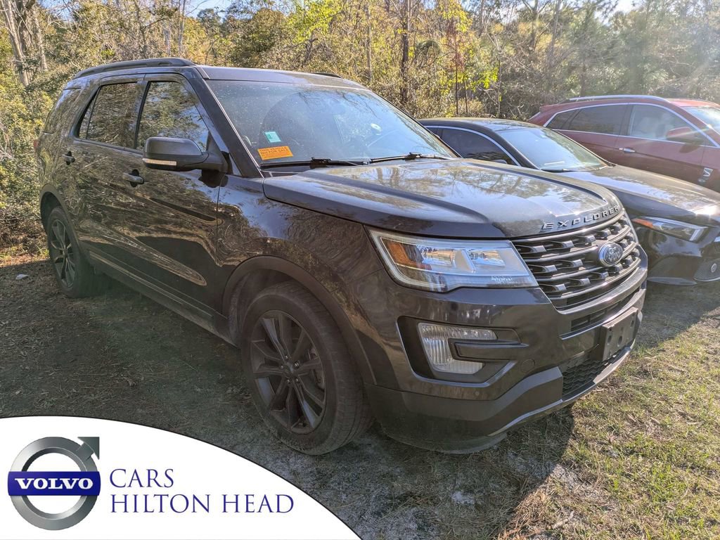 Used 2017 Ford Explorer XLT w/ Equipment Group 202A