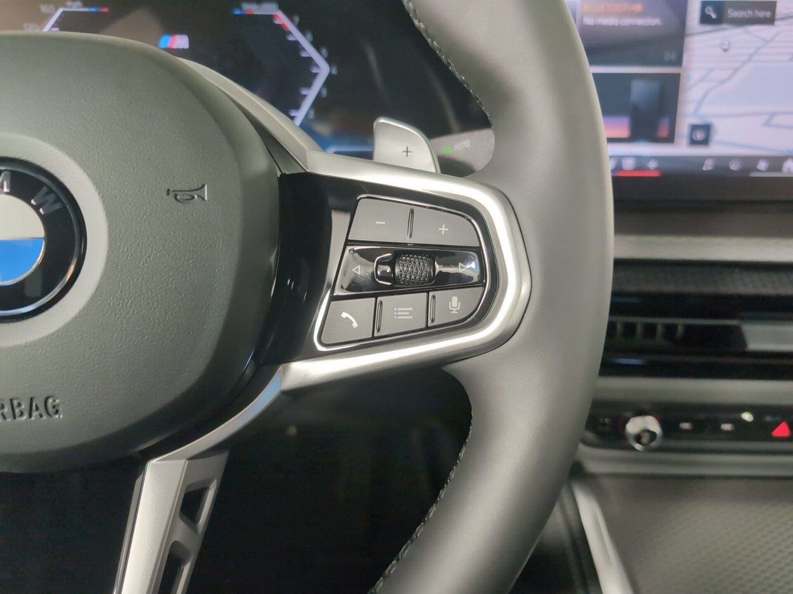 Used 2025 BMW 430i Convertible w/ M Sport Package image 26