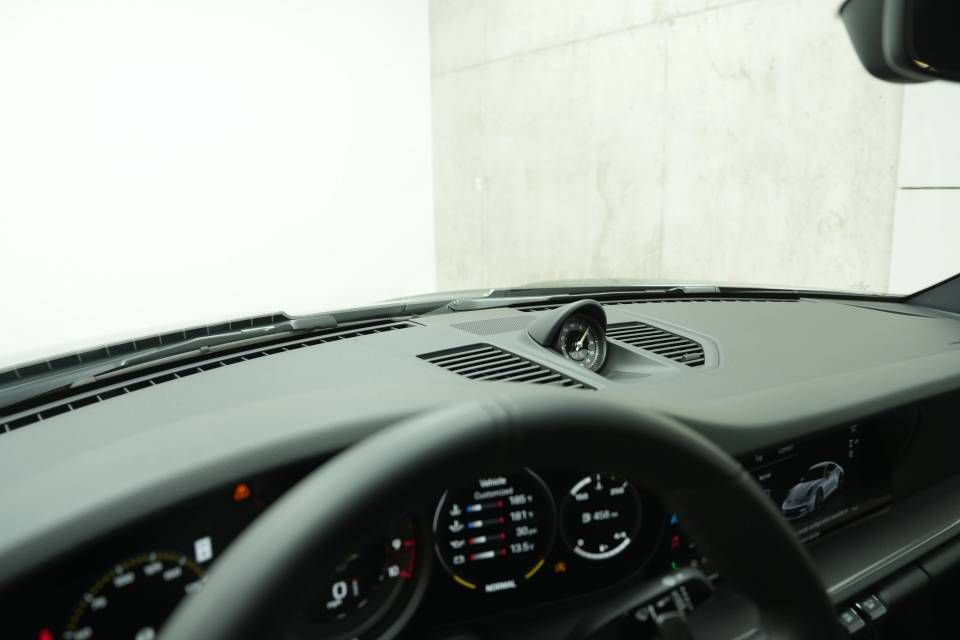 Certified 2023 Porsche 911 GT3 RWD image 16