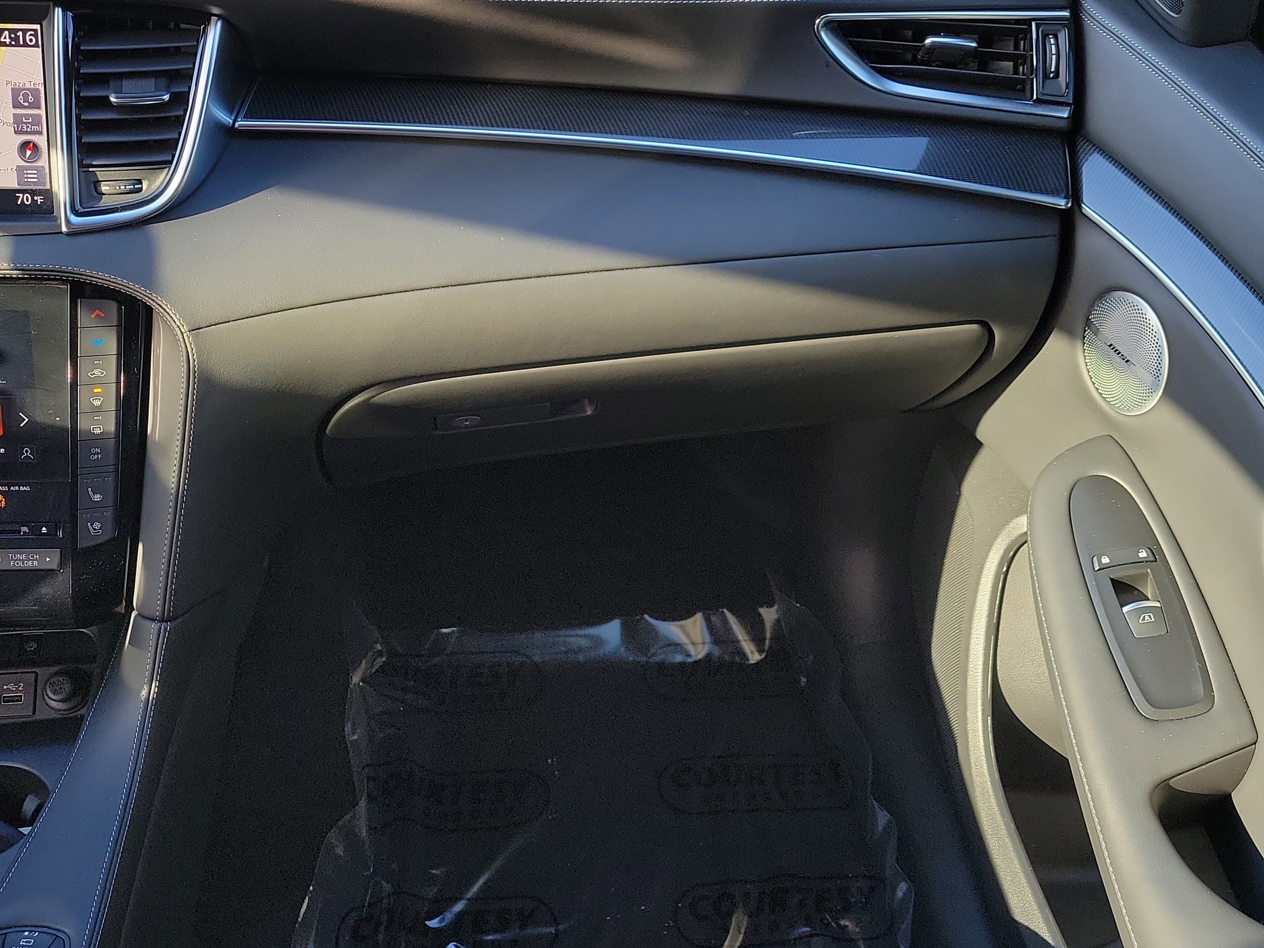 Certified 2025 INFINITI QX50 Sport image 12