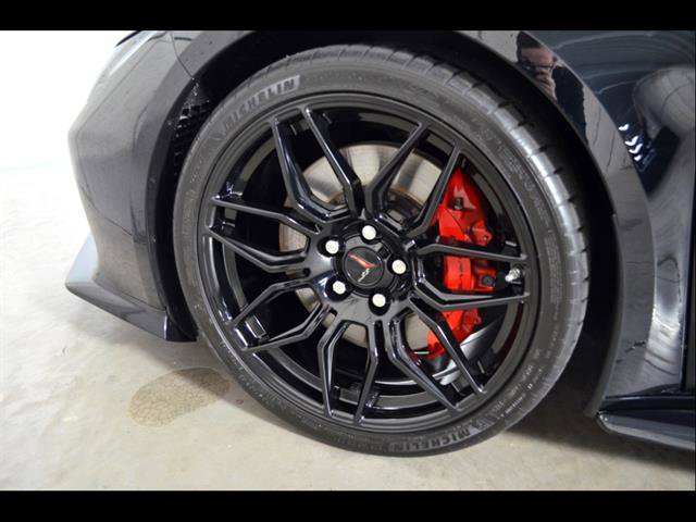 Used 2023 Chevrolet Corvette Z06 w/ Battery Protection Package image 13