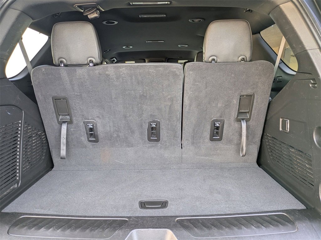 Used 2024 Chevrolet Tahoe LT image 31