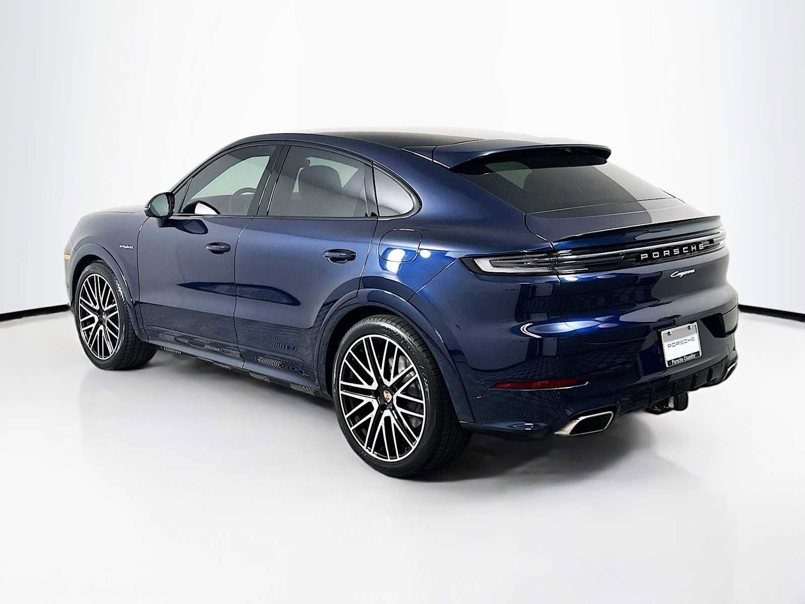 New 2026 Porsche Cayenne E-Hybrid image 3