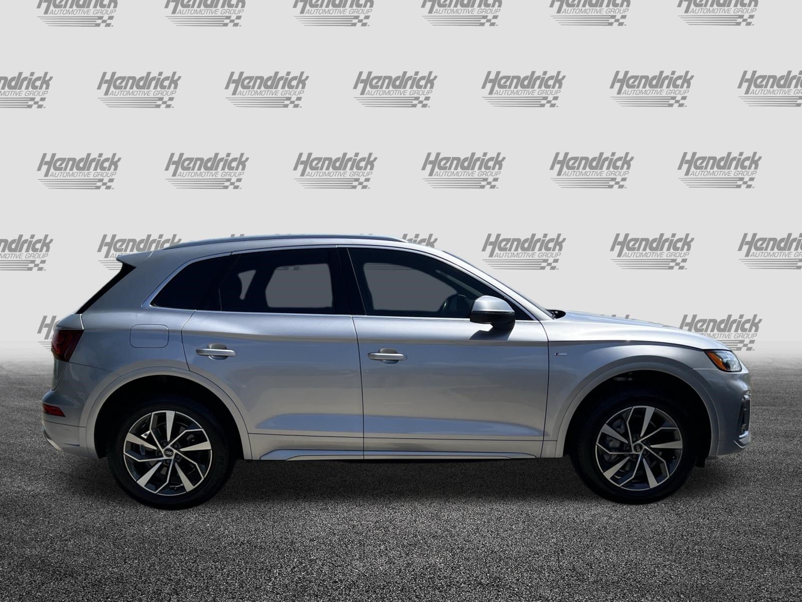 Certified 2023 Audi Q5 2.0T Premium Plus w/ Premium Plus Package AWD/4WD image 9