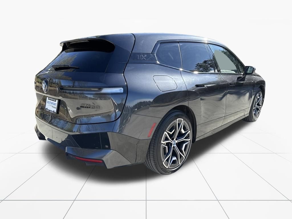 Used 2023 BMW iX M60 w/ Executive Package image 9