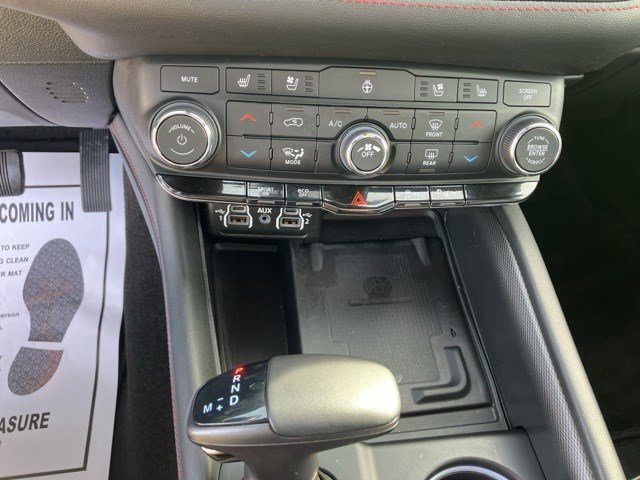Certified 2022 Dodge Durango R/T w/ Blacktop Package image 19
