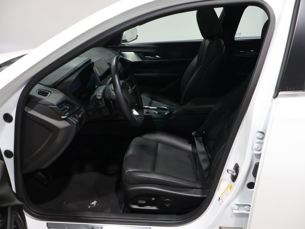 Used 2024 Cadillac CT4 Premium Luxury image 13
