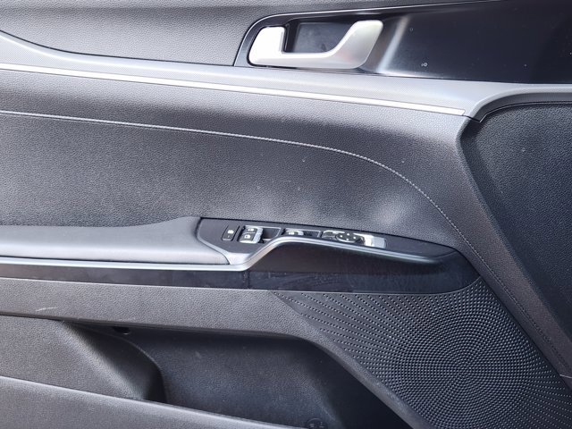 Used 2021 Kia K5 GT-Line w/ GT-Line FWD Premium Package image 23