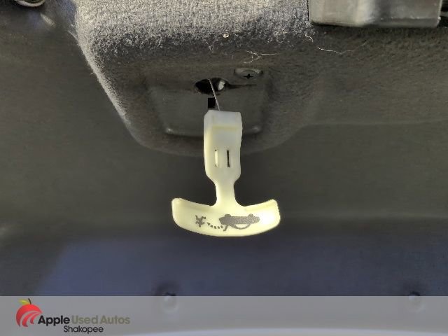 Used 2012 Ford Focus SEL image 12