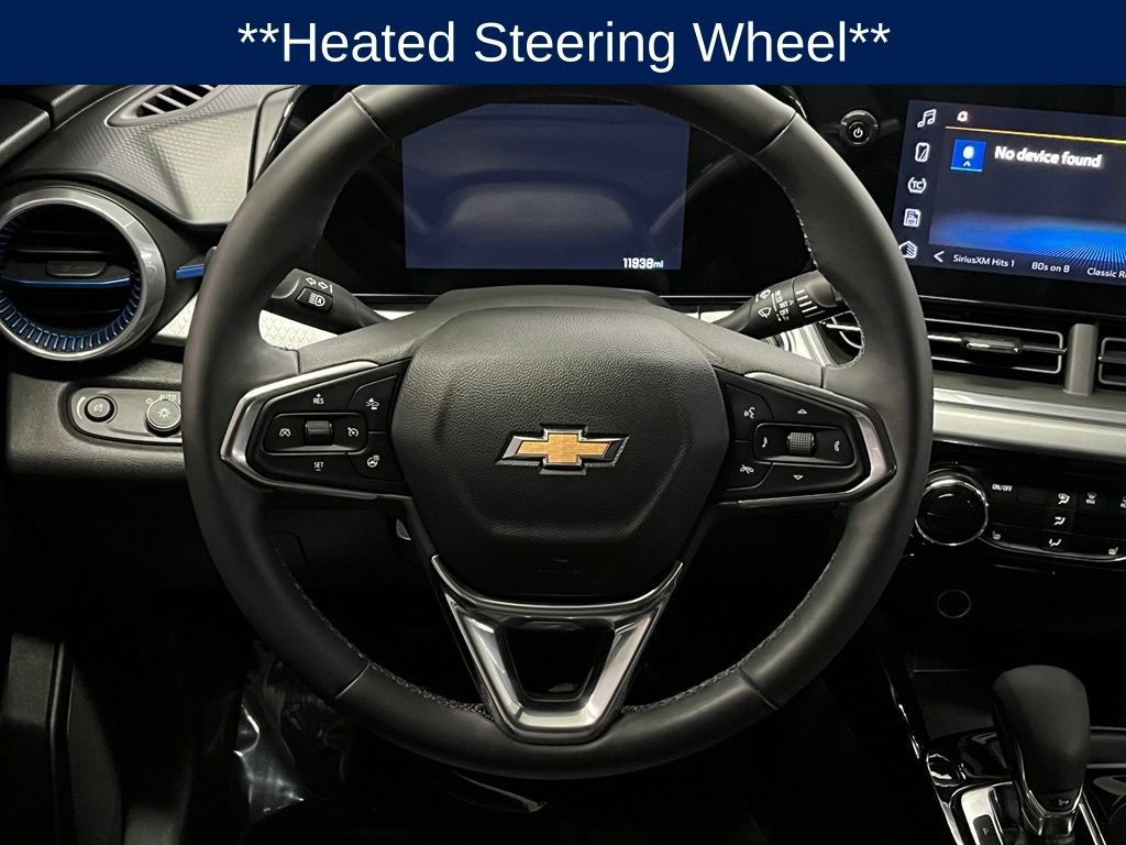 Used 2024 Chevrolet Trax LT w/ Driver Confidence Package FWD image 8