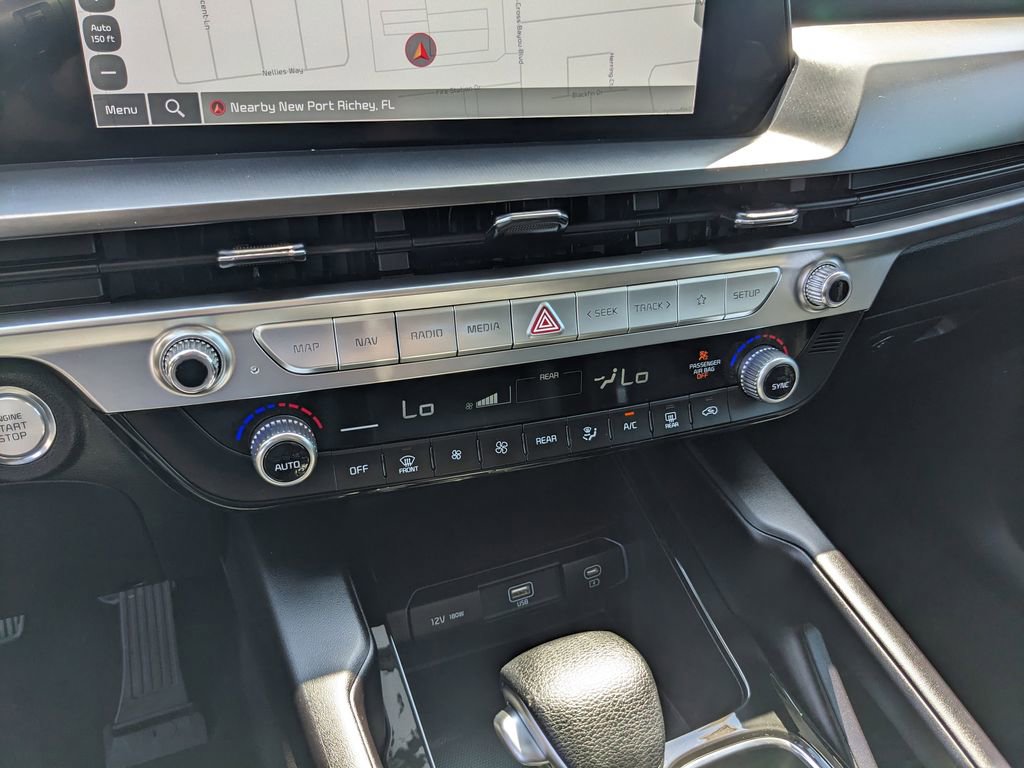 Certified 2025 Kia Telluride LX FWD image 25
