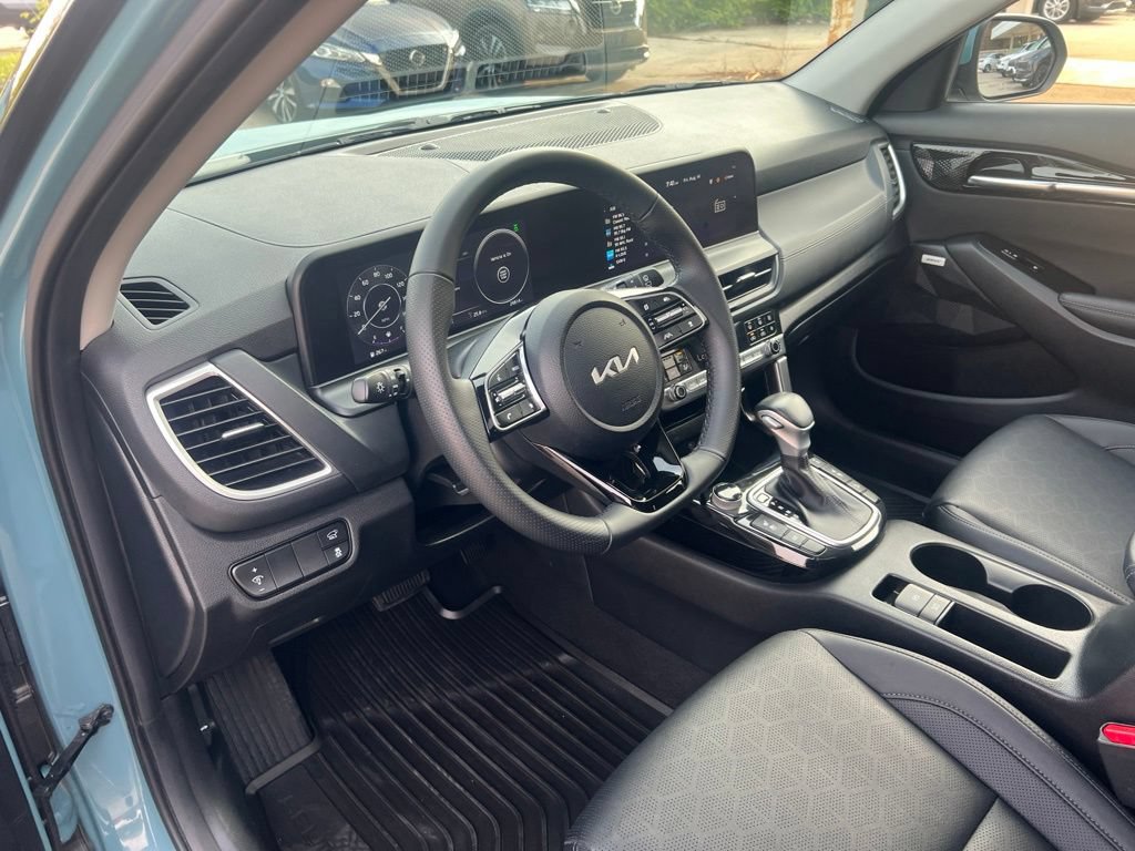 Certified 2024 Kia Seltos SX w/ SX Sunroof Package AWD/4WD image 6