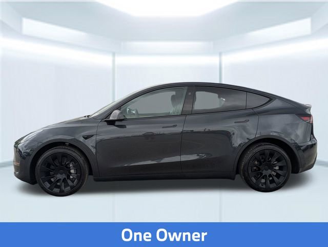 Used 2024 Tesla Model Y Long Range image 2