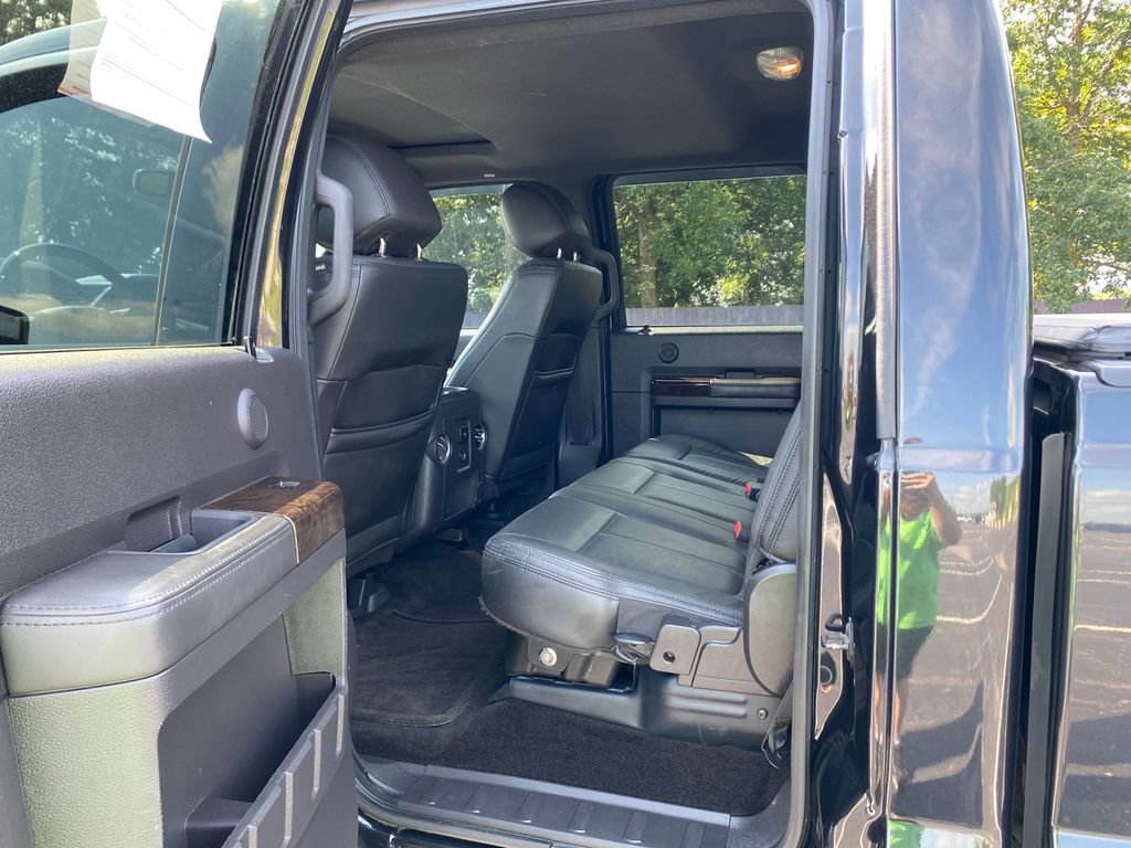Used 2015 Ford F250 Platinum w/ FX4 Off-Road Package AWD/4WD image 18
