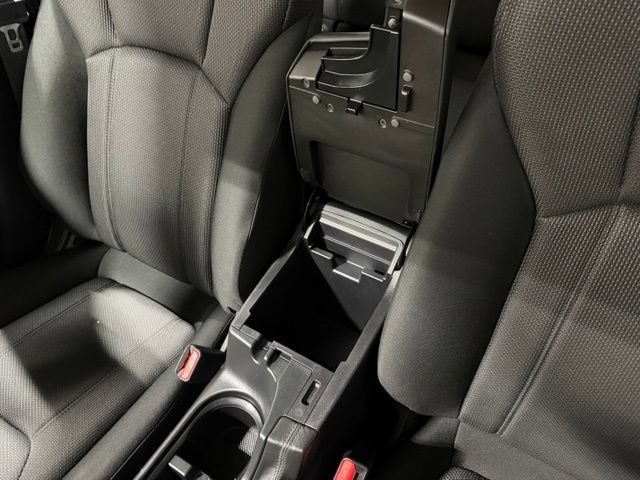 Used 2018 Subaru Impreza 2.0i AWD/4WD image 19