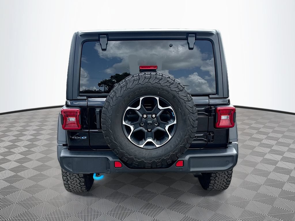 Used 2022 Jeep Wrangler Unlimited Rubicon 4xe w/ Cold Weather Group AWD/4WD image 6
