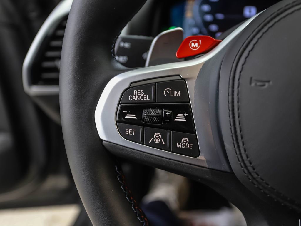 Used 2025 BMW M8 Competition AWD/4WD image 12