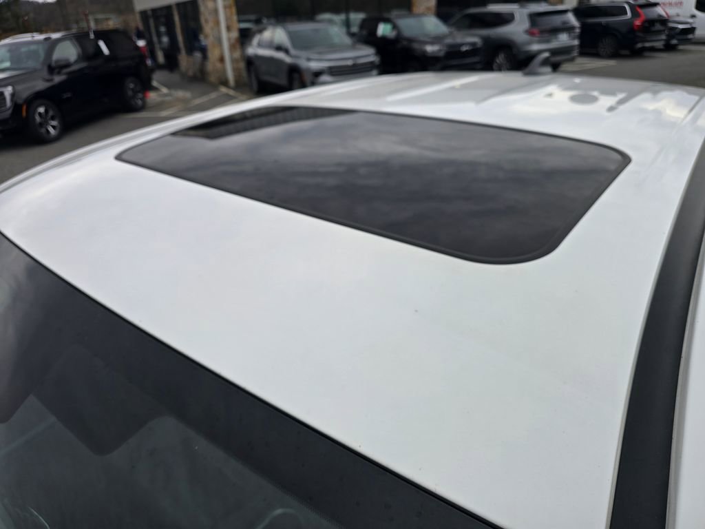 Used 2021 Toyota Tacoma TRD Off-Road w/ TRD Premium Off Road Package image 19