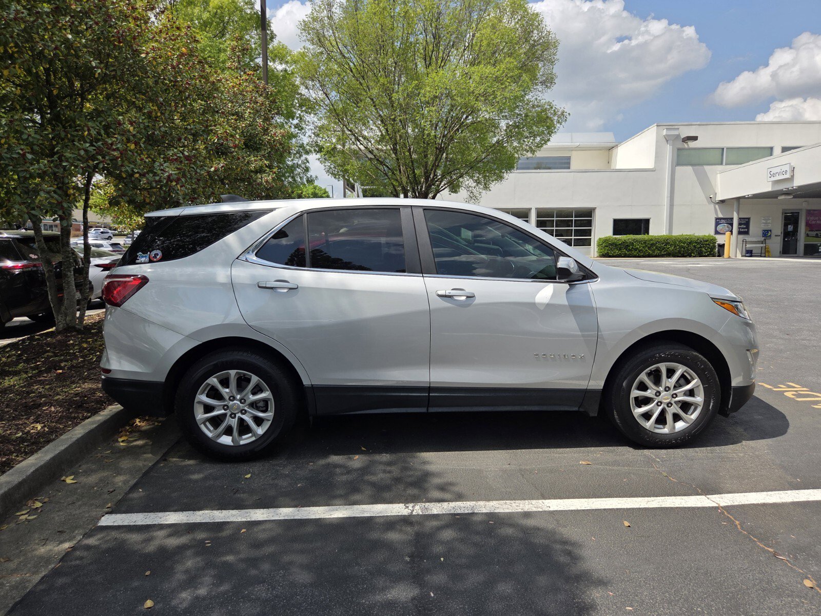 Used 2021 Chevrolet Equinox LT image 6