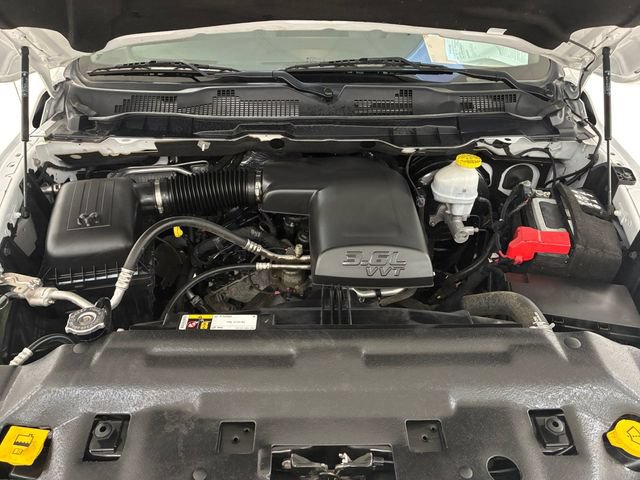 Used 2024 RAM 1500 Classic SLT AWD/4WD image 11