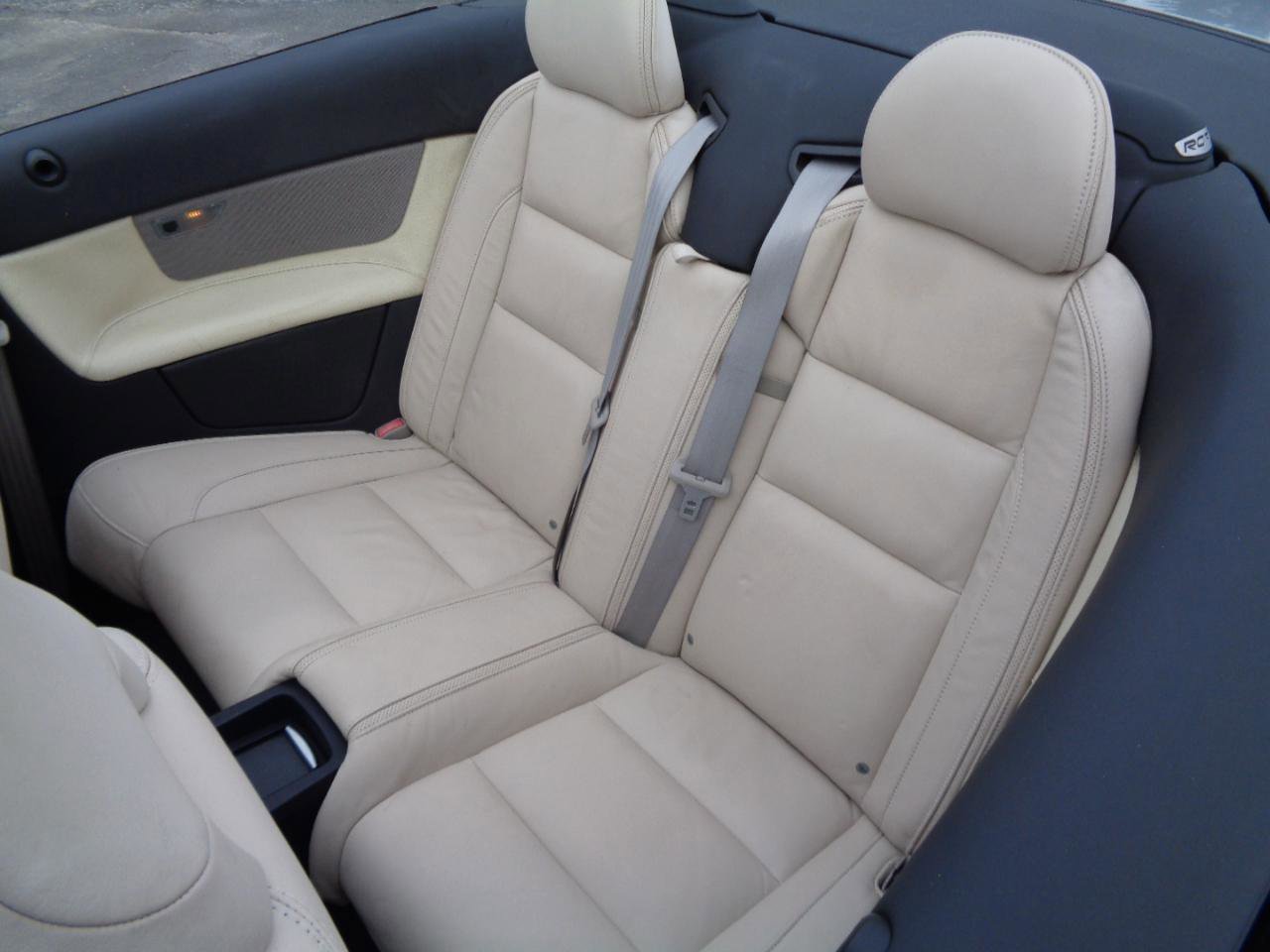 Used 2011 Volvo C70 T5 w/ Convenience Pkg FWD image 25