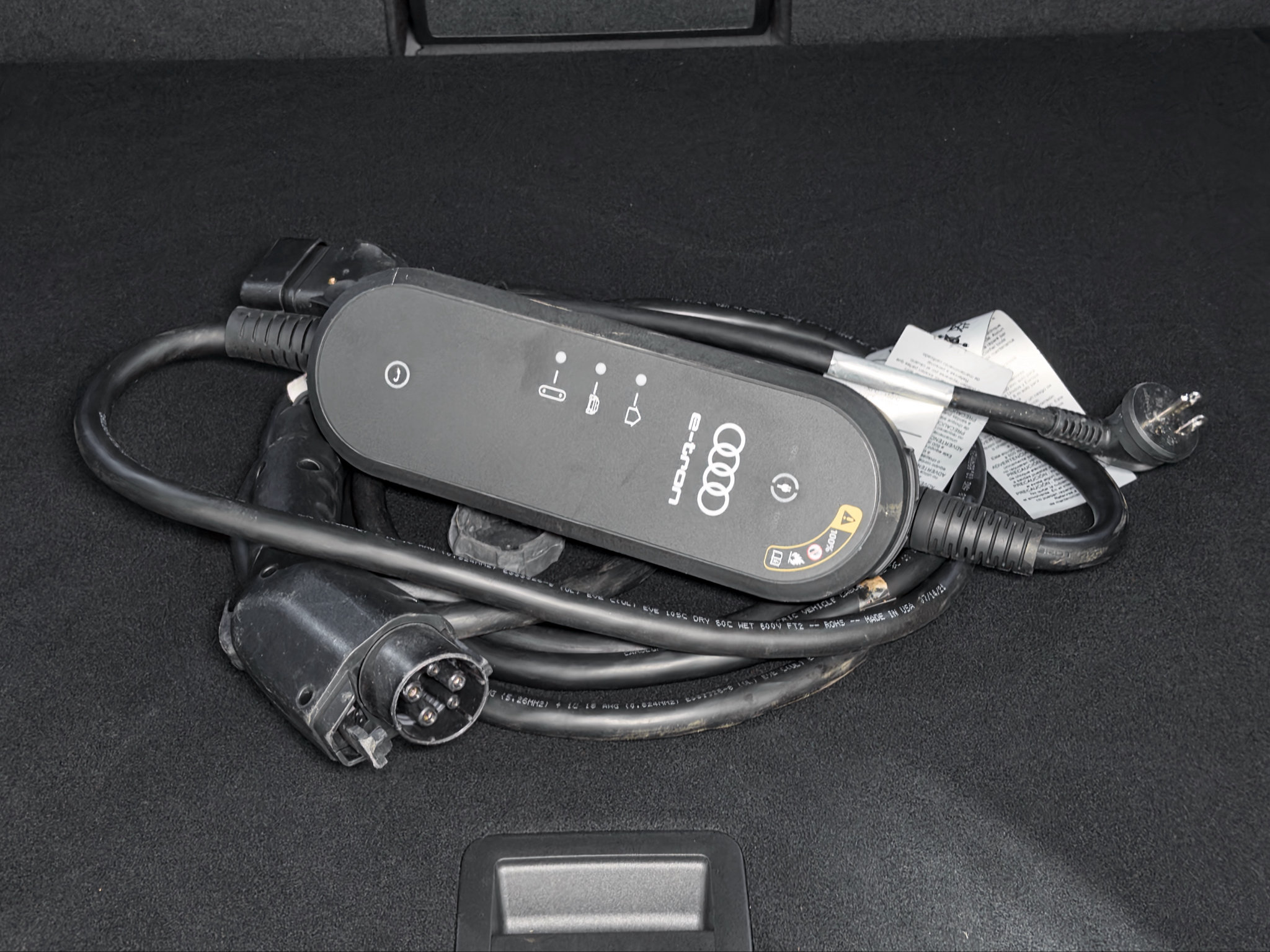 Used 2022 Audi Q4 e-tron Premium Plus AWD/4WD image 6