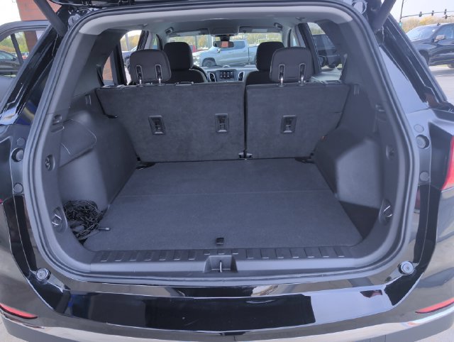 Used 2020 Chevrolet Equinox LT w/ Driver Convenience Package FWD image 22