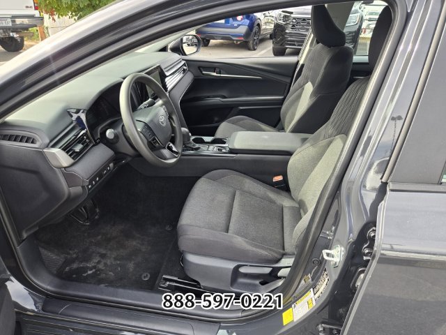 Used 2025 Toyota Camry LE FWD image 10