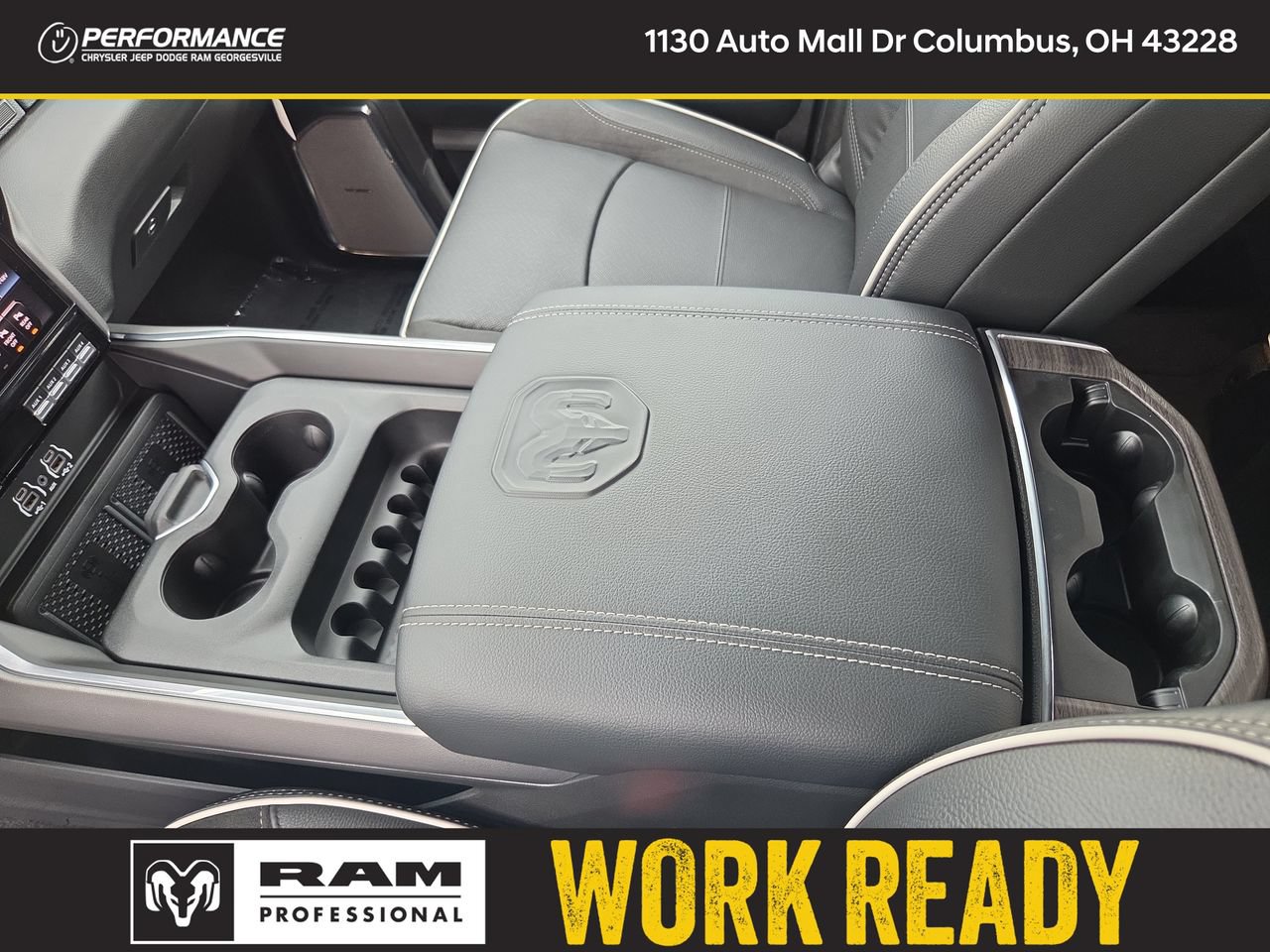 New 2026 RAM 2500 Laramie AWD/4WD image 36