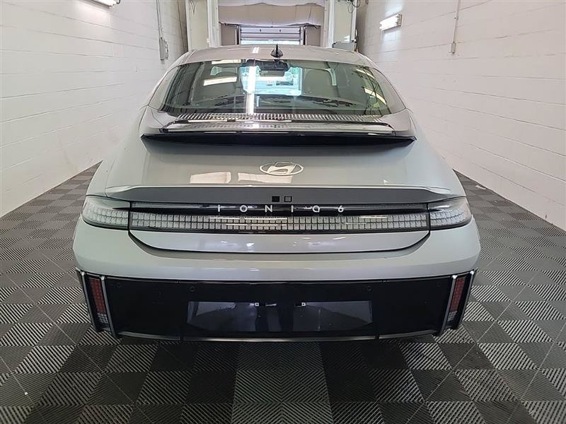 Used 2023 Hyundai Ioniq 6 SEL AWD/4WD image 11