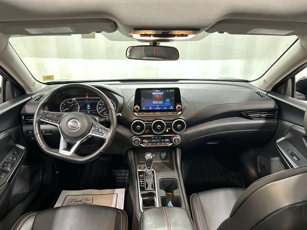 Used 2023 Nissan Sentra SR w/ SR Premium Package FWD image 18