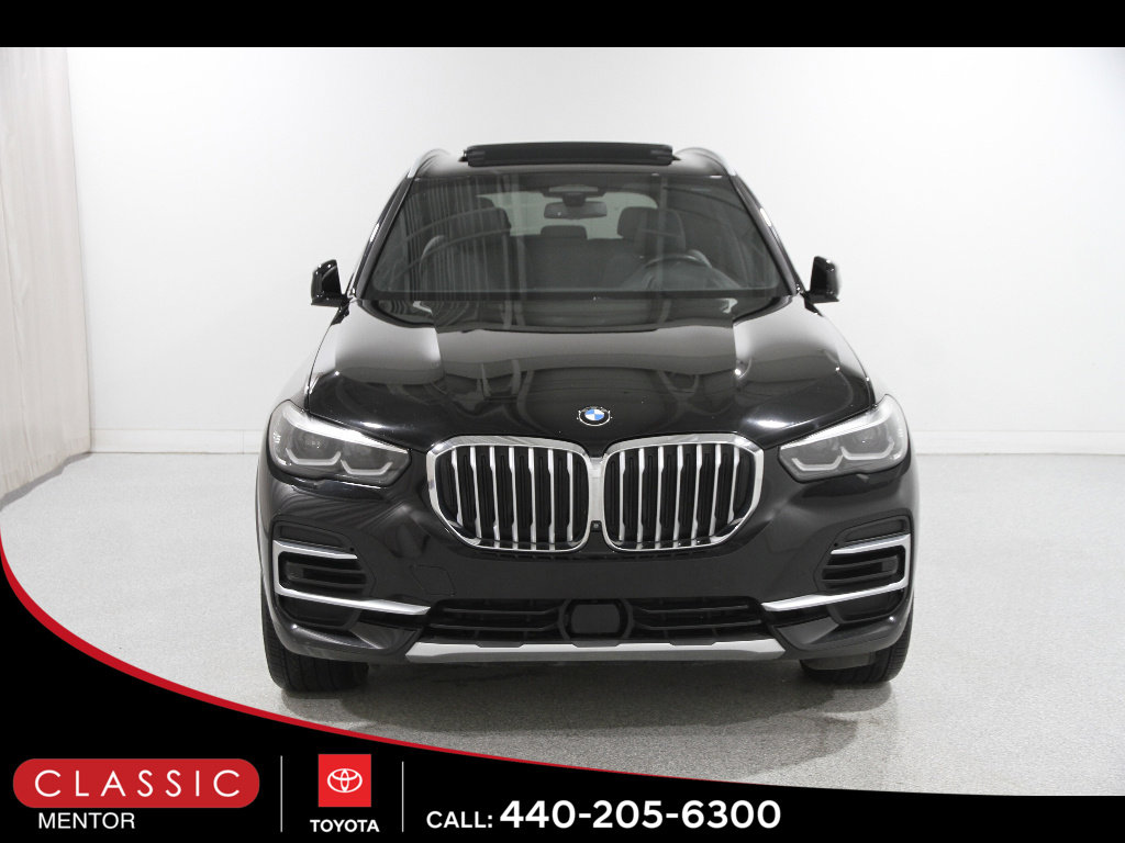Used 2022 BMW X5 xDrive40i AWD/4WD image 2