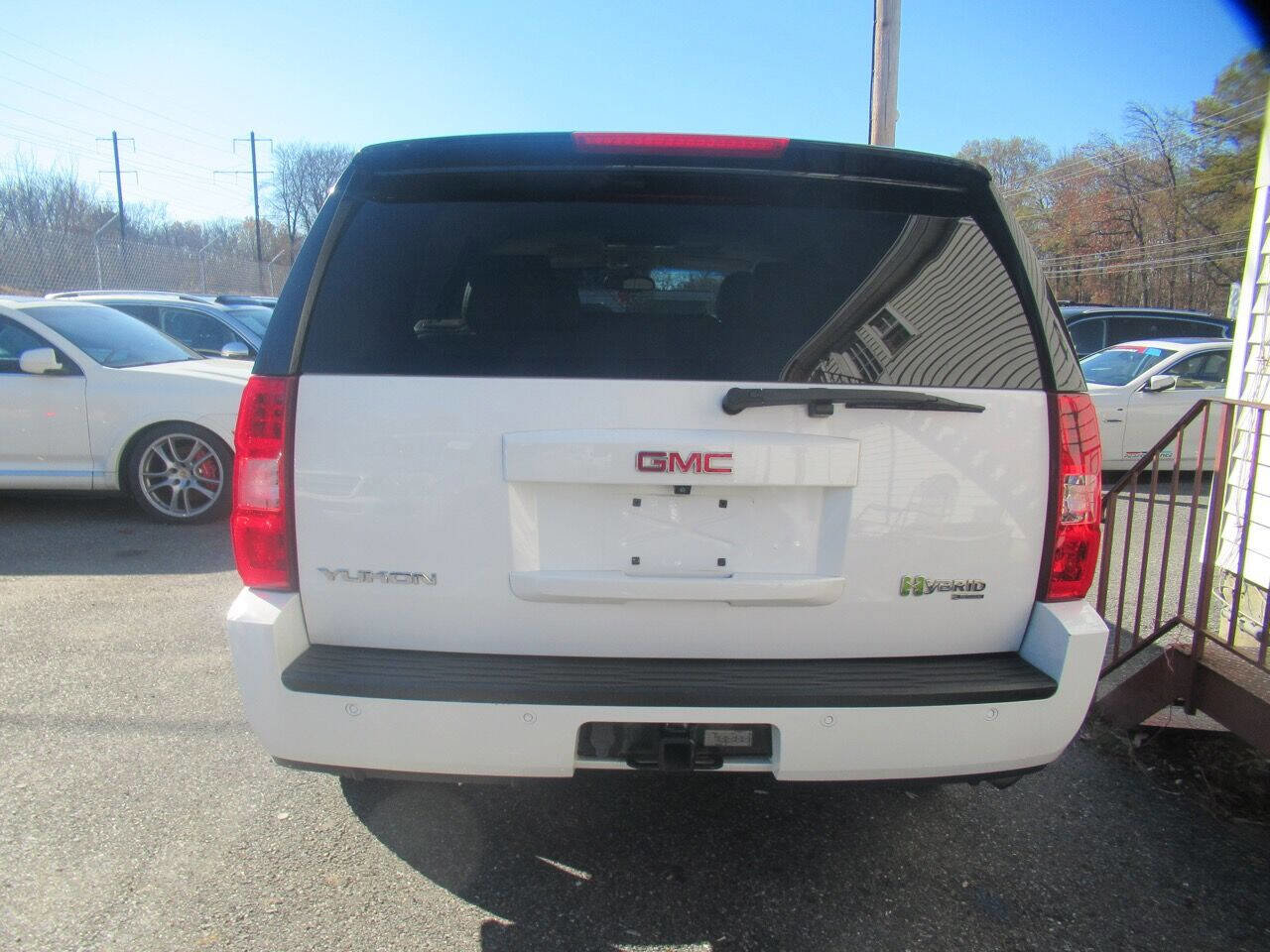 Used 2009 GMC Yukon 4WD Hybrid image 8
