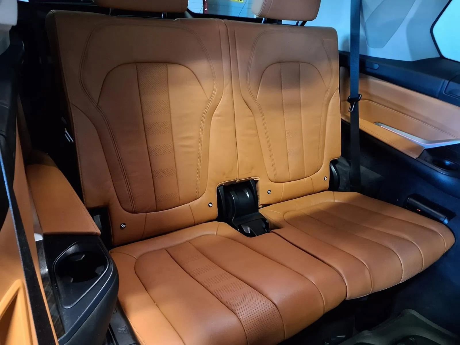 Used 2020 BMW X7 xDrive40i w/ Premium Package image 10