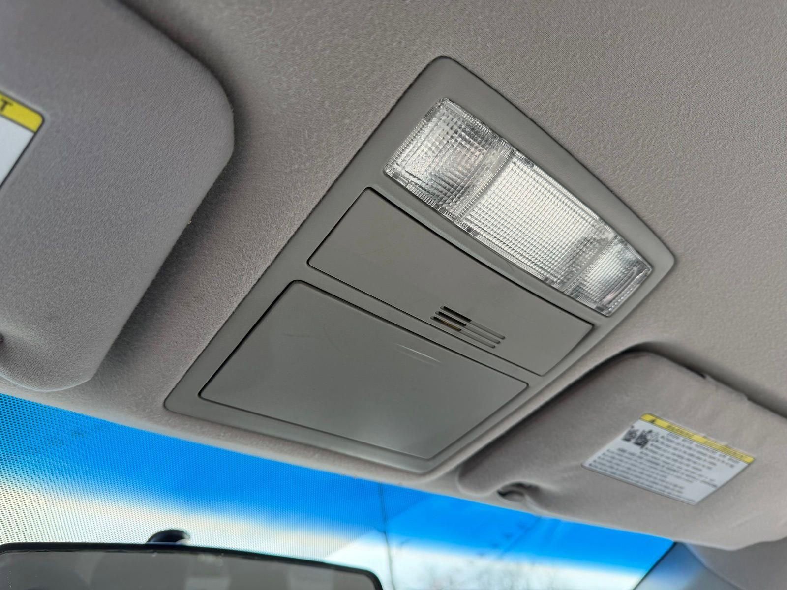 Used 2009 Toyota Camry LE image 27