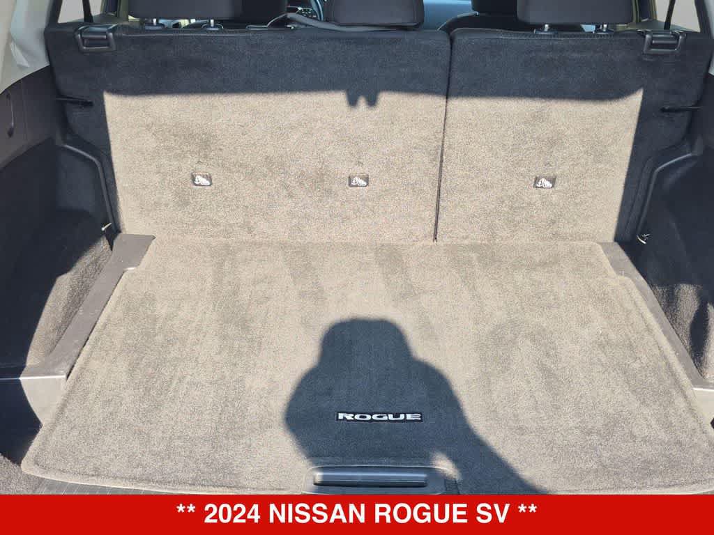 Used 2024 Nissan Rogue SV AWD/4WD image 31